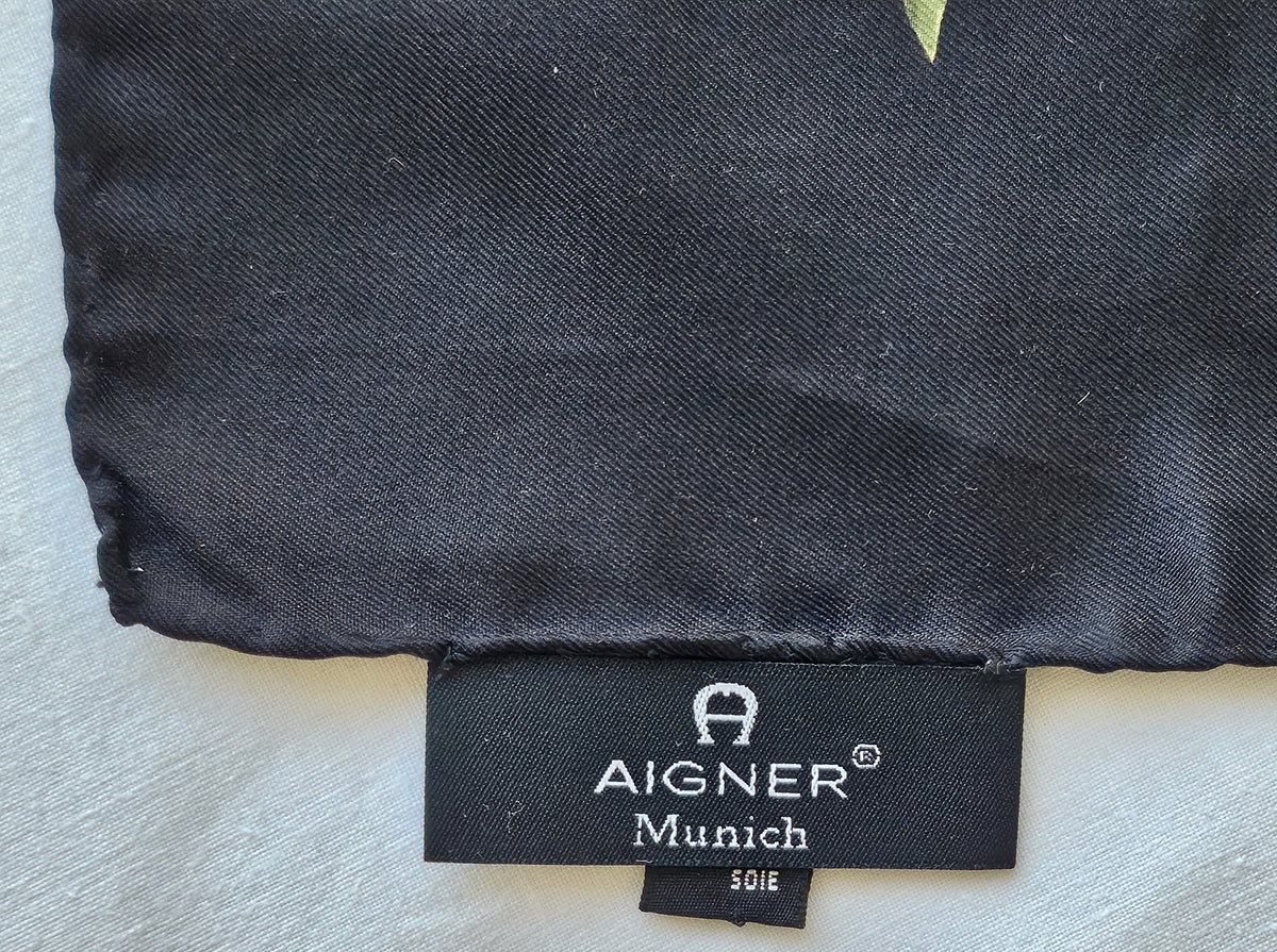 Aigner Seidentuch "Husky" schwarz/weiß 87x87 cm