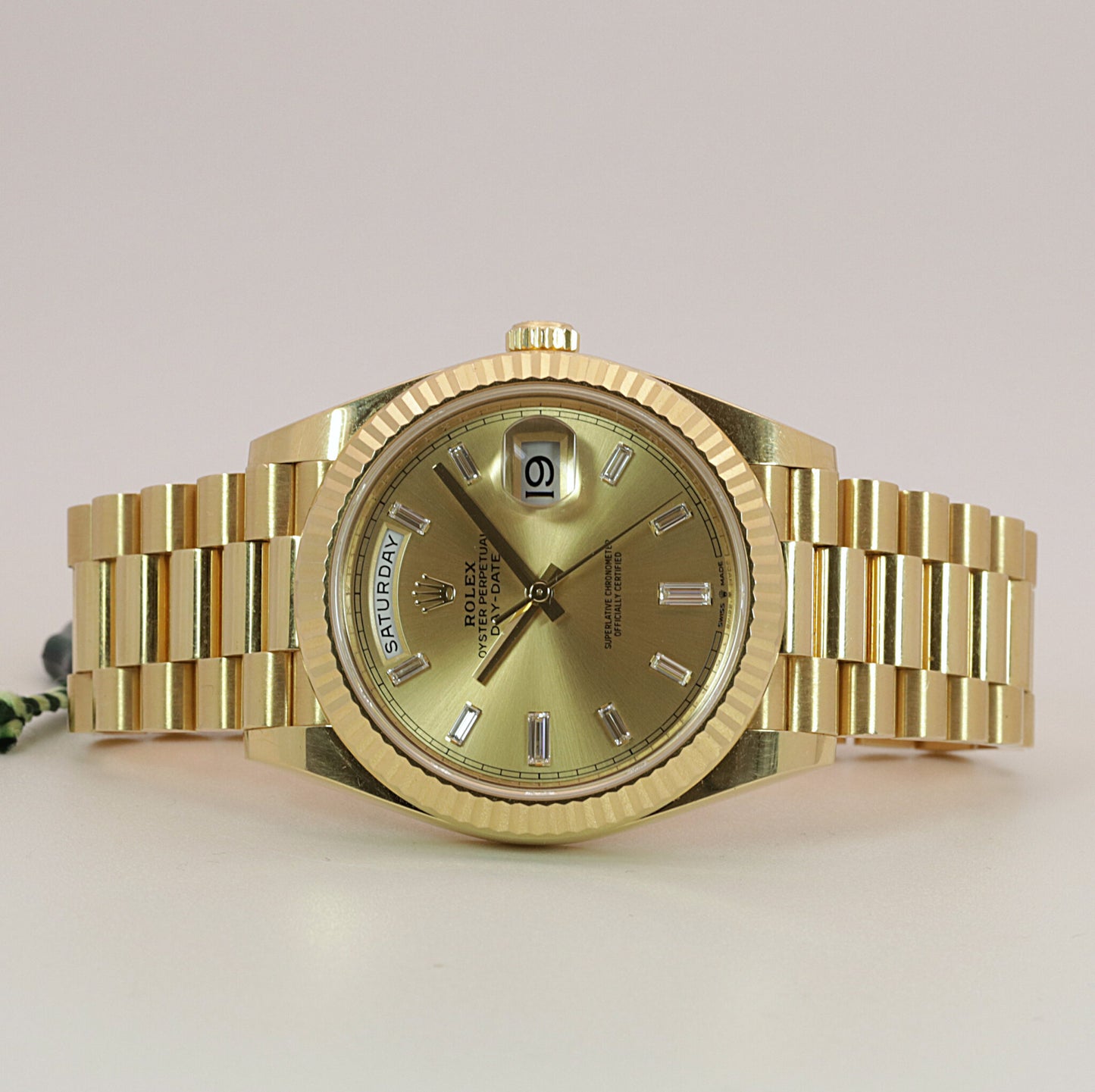 Rolex Day-Date Gelbgold Ref. 228238 Box und Papiere 2021