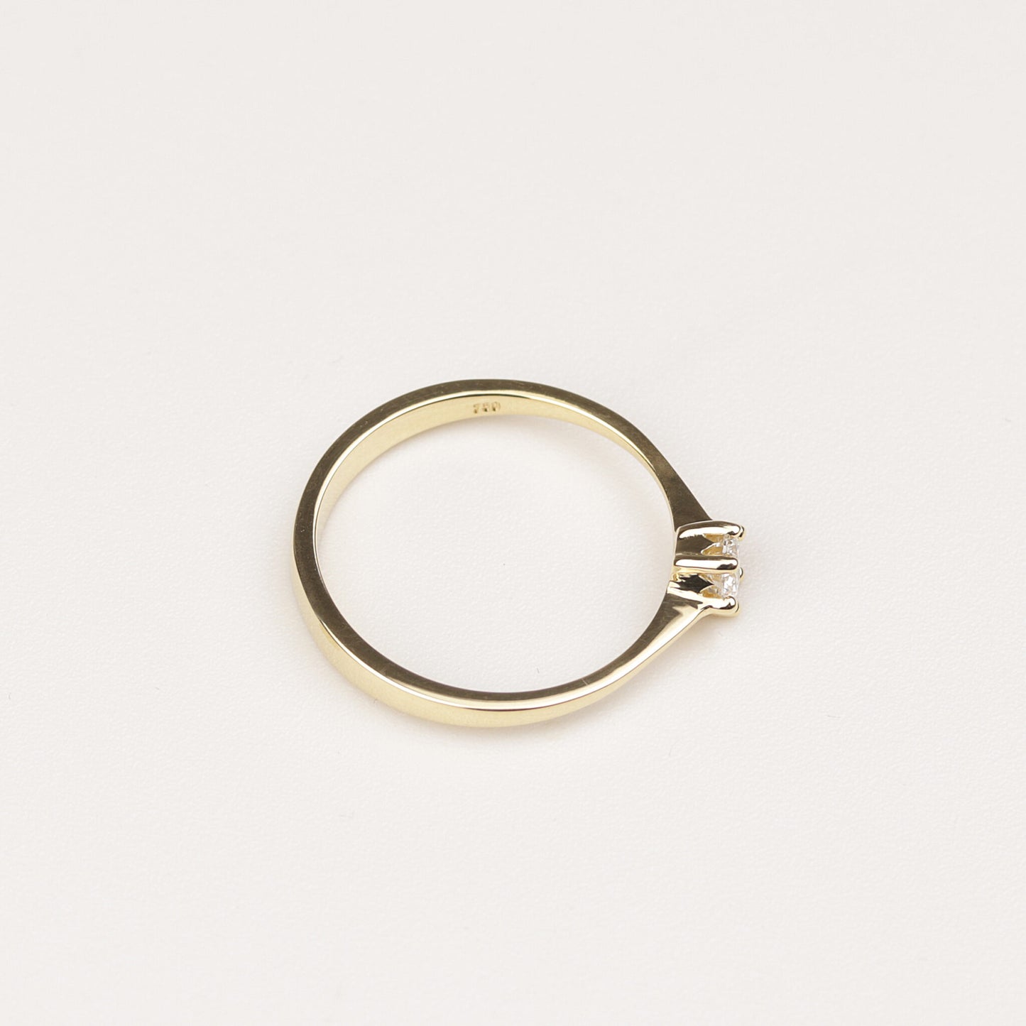 Solitär Ring 750/- Gelbgold HRD Zertifikat 0,27 ct Brillant