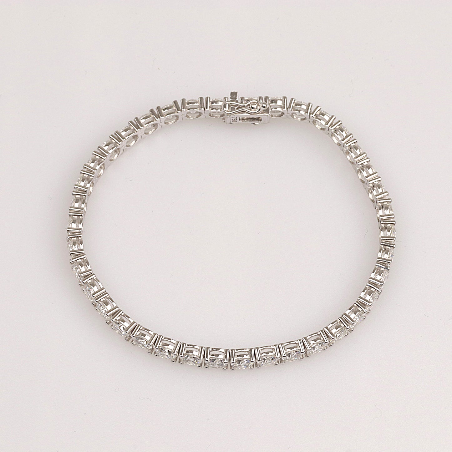750/- Weissgold | Lab-grown Brillant | Tennis-Armband | 12,27 ct