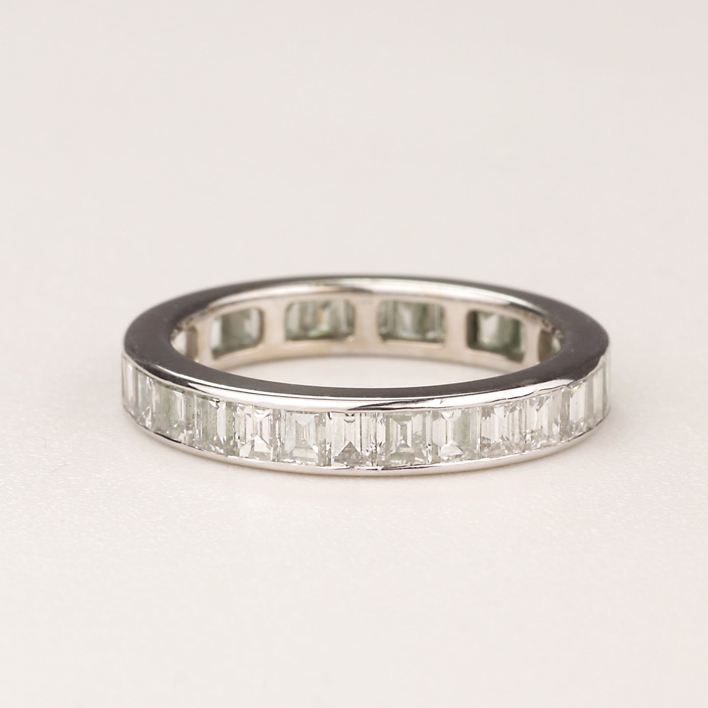 Memory-Ring | 750/- Weißgold | ca. 1,4 ct Baguette Diamant | Kanalfassung