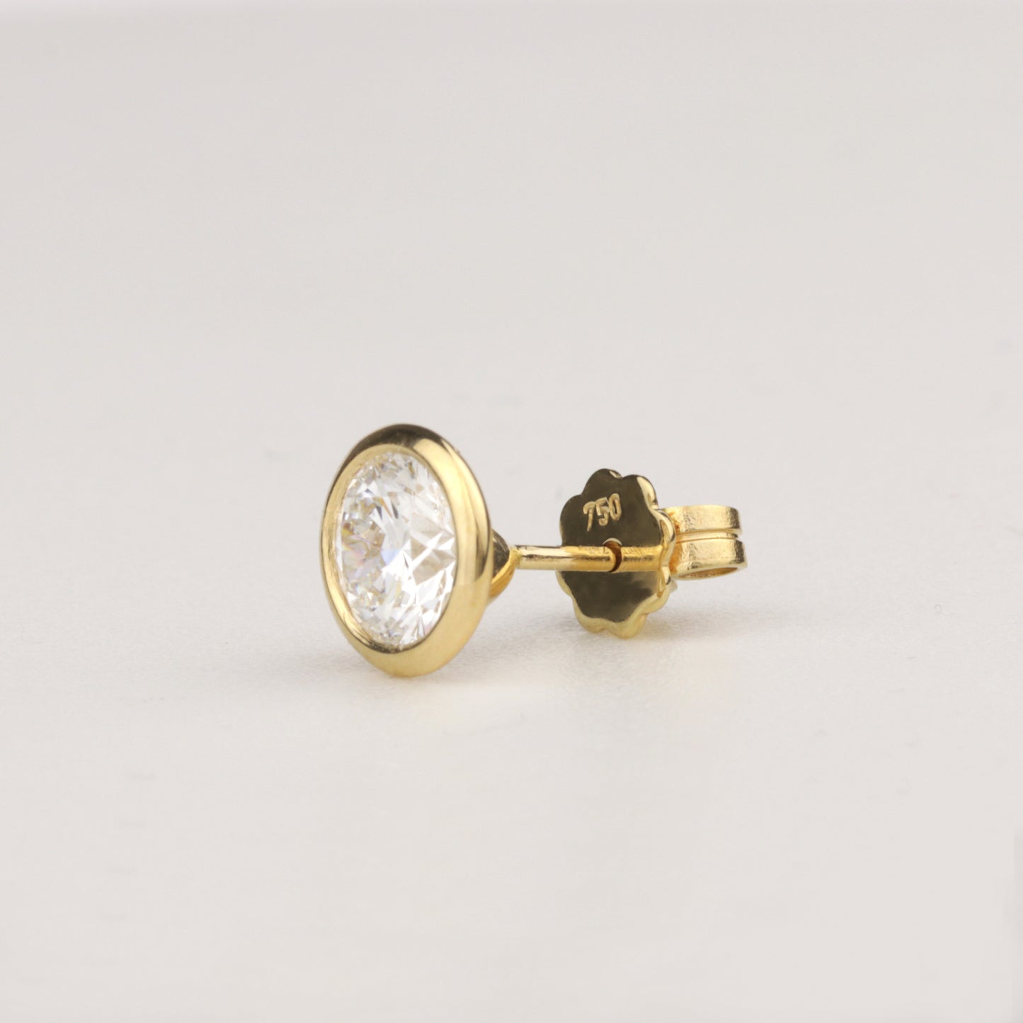 750/- Gelbgold | Lab-Grown Brillant | Solitär-Ohrstecker | Zargenfassung | 2,18 ct