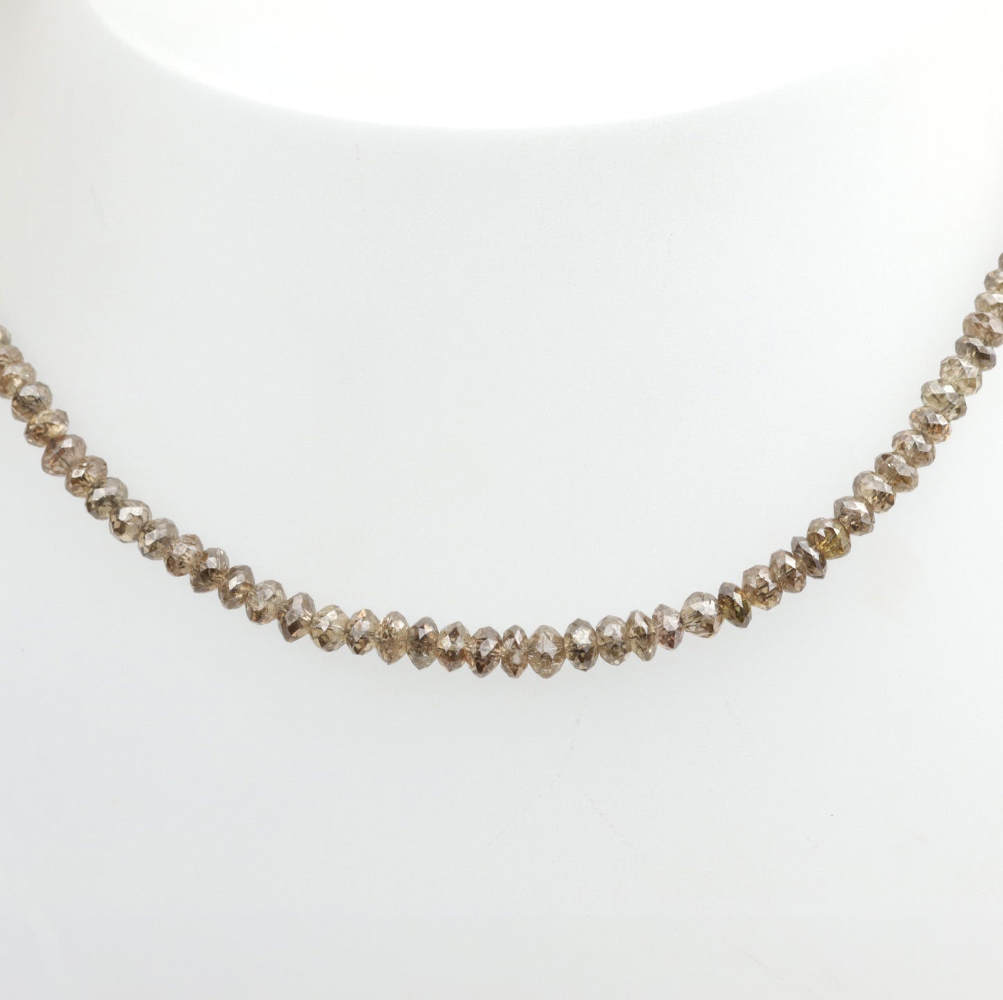 EDELSTEINKETTE | Diamant - Collier | facettiert | 44 cm | 750/-S-Hacken Schließe | aus Geschäftsauflösung