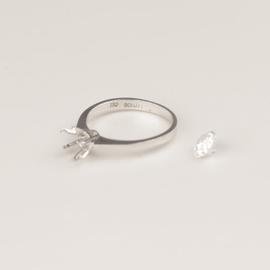 Brillant | 750er Gold | Damen | Solitär Ring | 1,024ct D-Lupenrein | Brillantringschiene | 6er Krappe