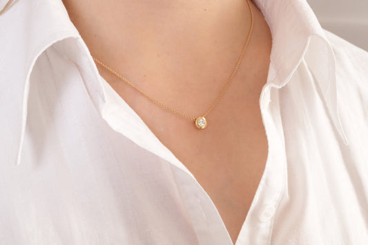 Solitär Brillant Anhänger 750er Gold Zargenfassung 0,17ct D/SI1