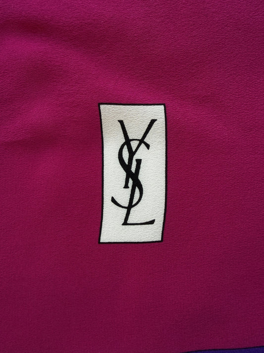 Yves Saint Laurent Seidentuch 82 cm x 82 cm