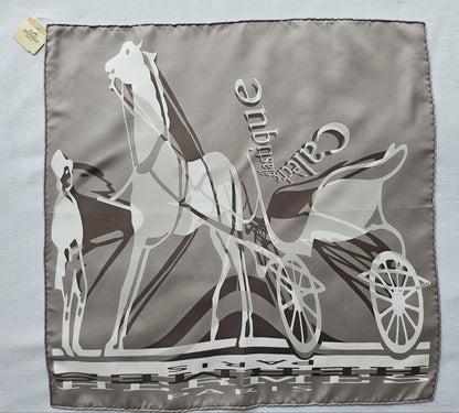 Hermès Seidentuch Motiv Pferd mit Kutsche 42 cm x 42 cm