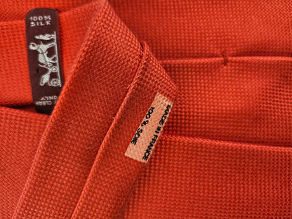 Krawatte Hermès Rot mit Struktur Reine Seide