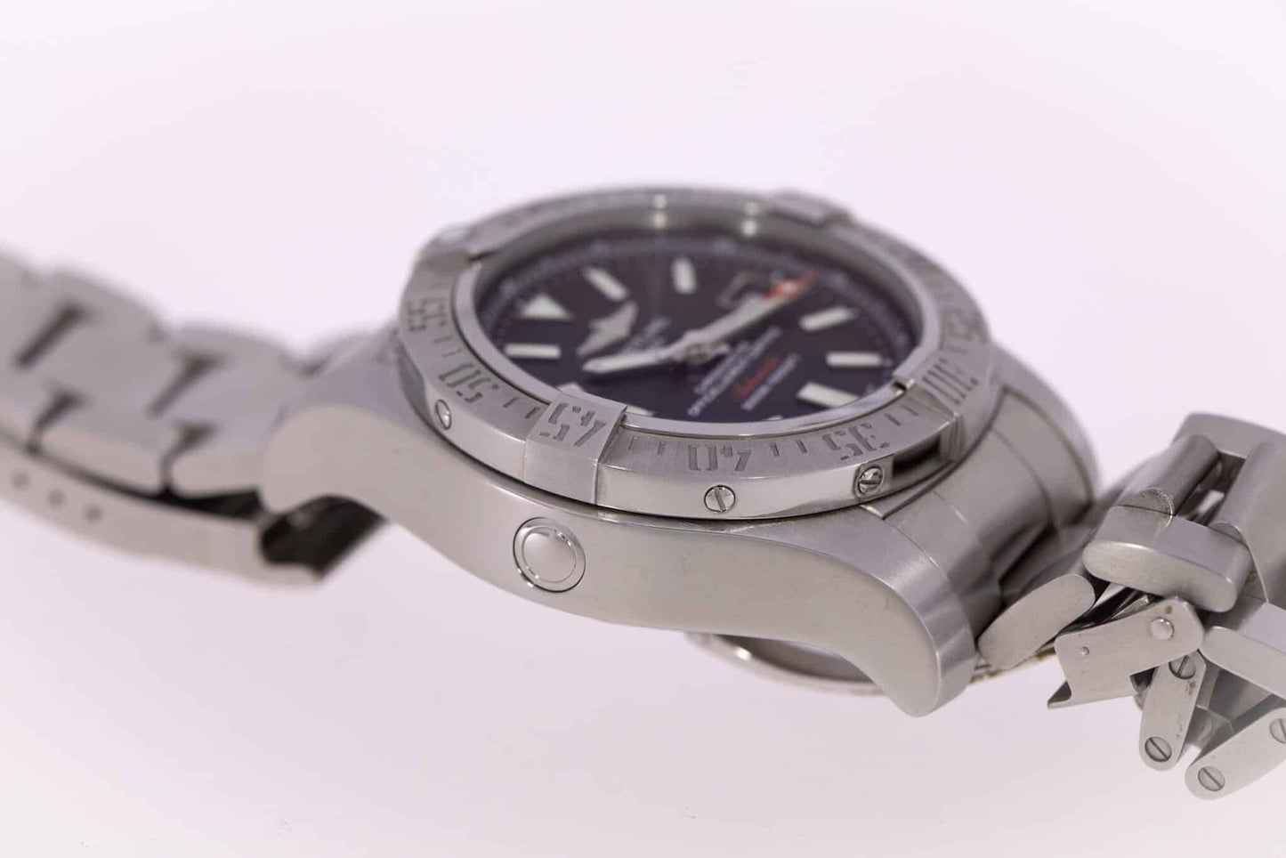 Breitling Avenger II Seawolf 45mm BJ.2019 Ref.A17331 Box und Papiere Stahl Herren Uhr