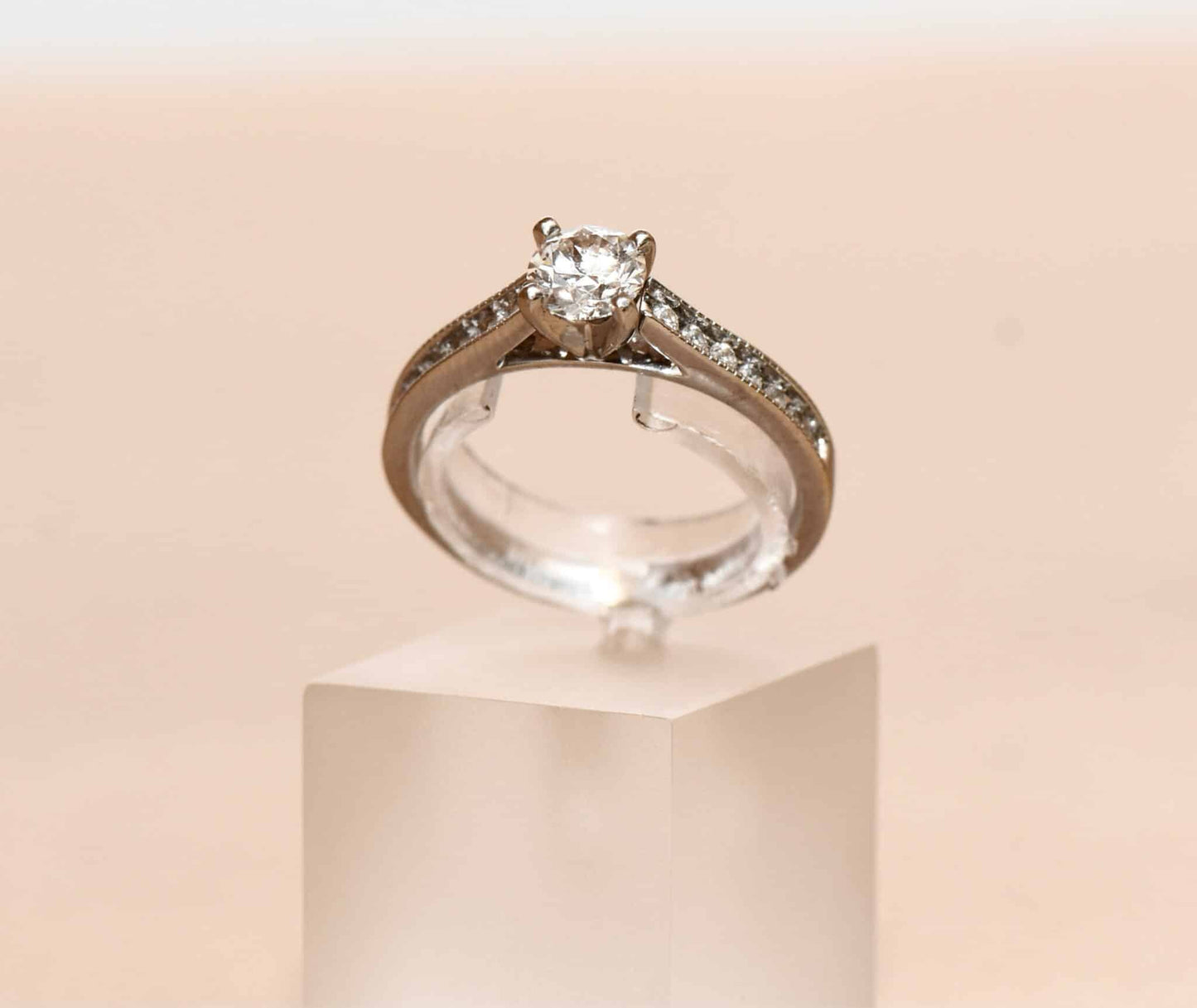 Brillant 585er Gold Damen Brillantring für Ehe oder Verlobung 0,80ct