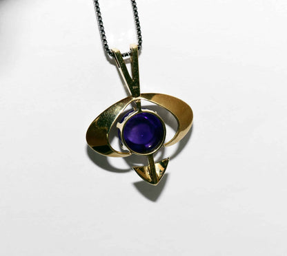 großer Amethyst 750er Gold Antik Anhänger