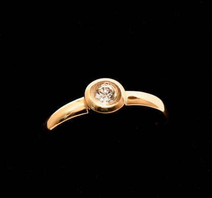 Solitär Ring 0,15ct Brillant 750er Gold Ring Brillantring neu