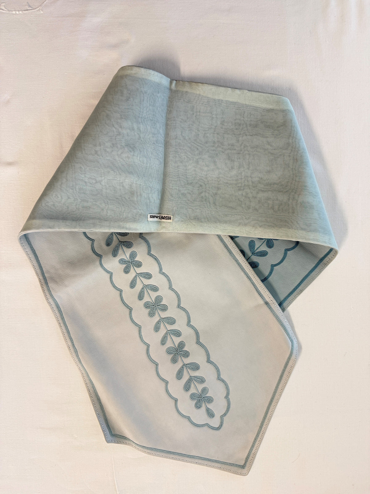 Hermès Handschuhe (Gr. 7) und Schal (103 cm) Leder