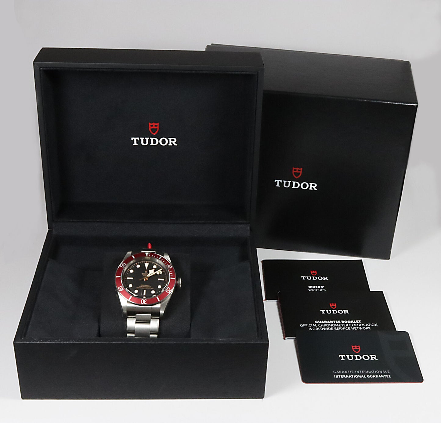 Tudor | Heritage | Black Bay | Stahl Luxusuhr | Box und Papiere | Ref.79230R