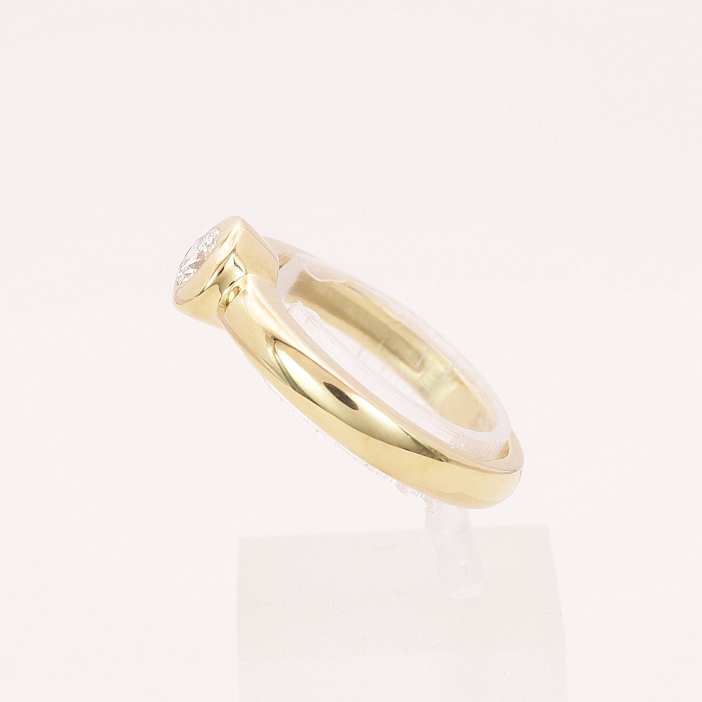 Solitär Ring 750/- Gelbgold HRD Zertifikat 0,26 ct G/VS2