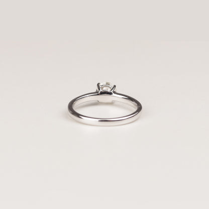 Solitär Ring 750/- Weißgold HRD Zertifikat 0,90 ct Brillant 4er Krappe