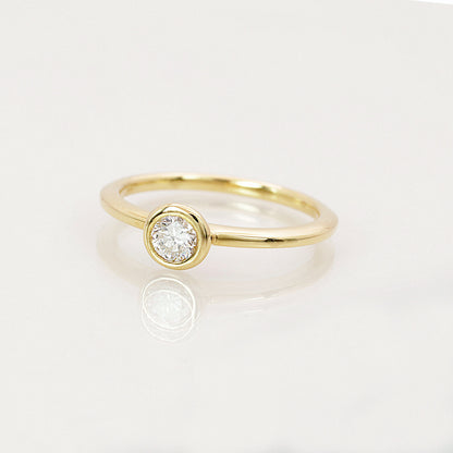 Solitär Ring 750/- Gelbgold HRD Zertifikat 0,26 ct G/VS1