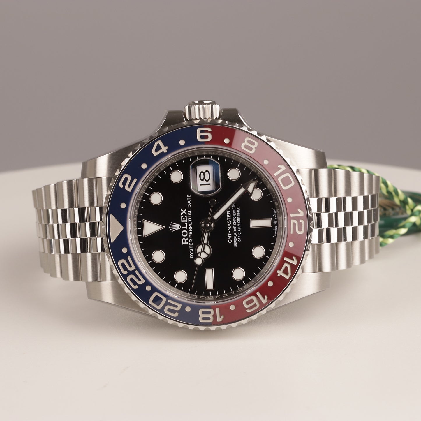 Rolex GMT-Master II "Pepsi" | Ref. 126710BLRO | Stahl | 2025 | Box | Papiere