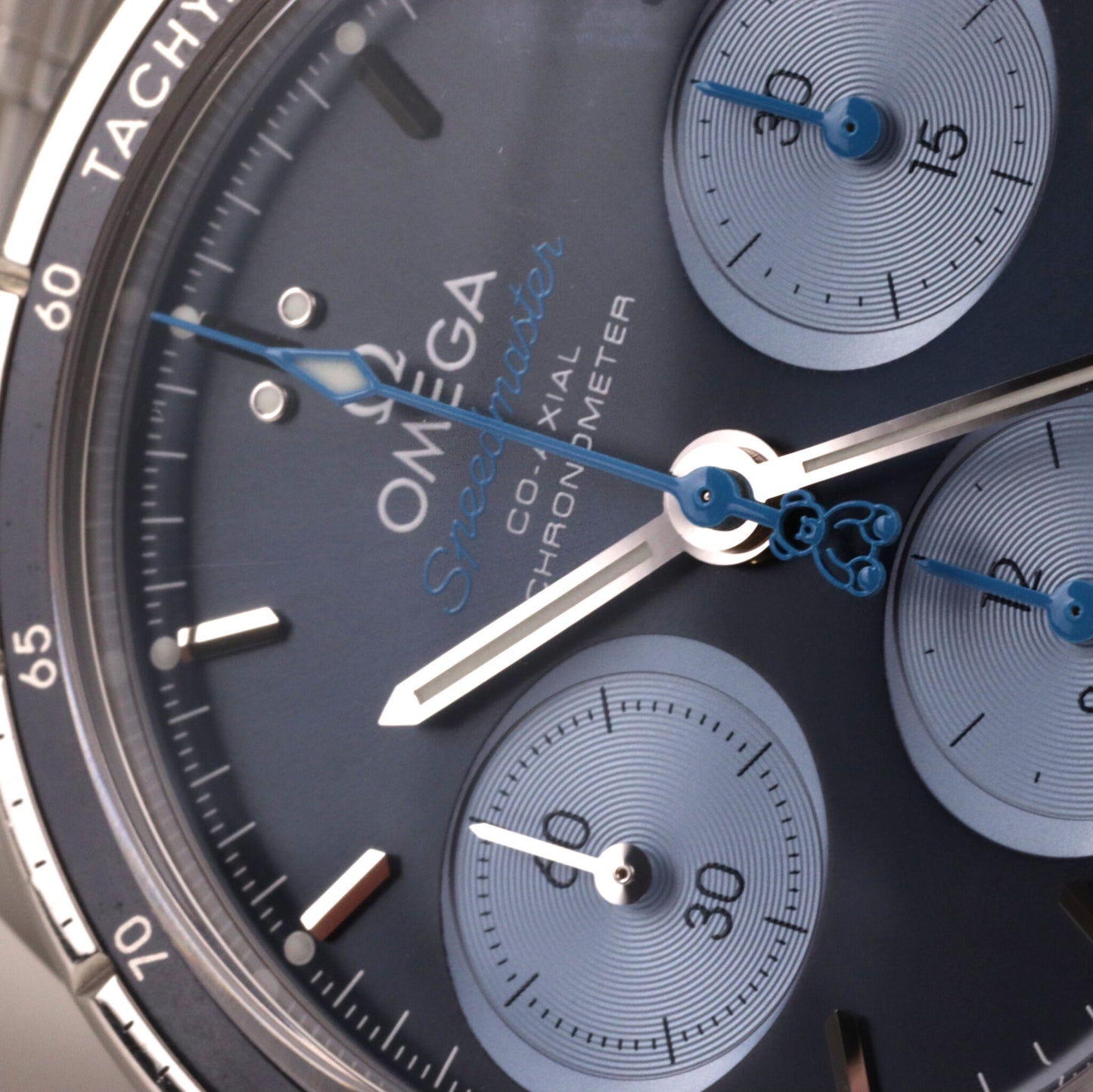 Omega | Speedmaster | Orbis Chronograph | 2019 | Ref.324.30.38.50.03.002 | Box und Papiere