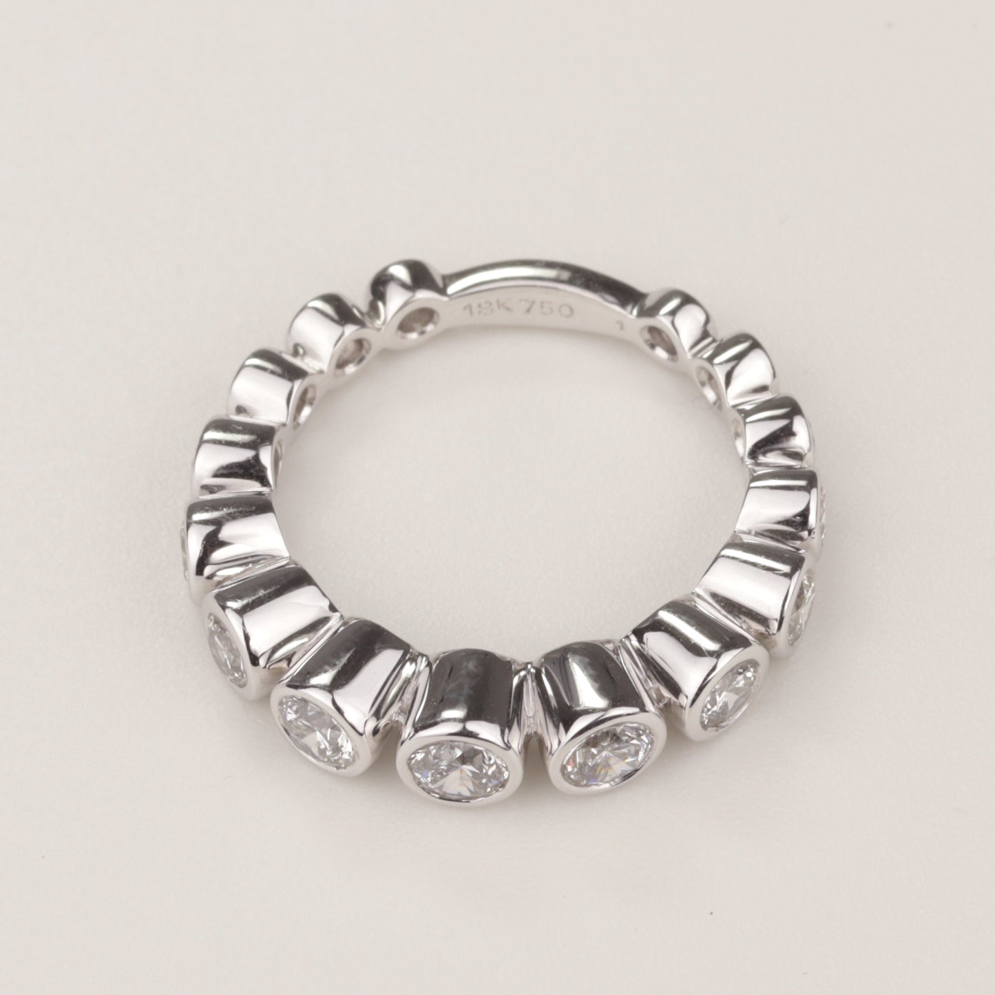 Alliance-Ring | 750/- Weißgold | 15 Brillanten zusammen 1,62 ct TW-vsi | Zargenfassung