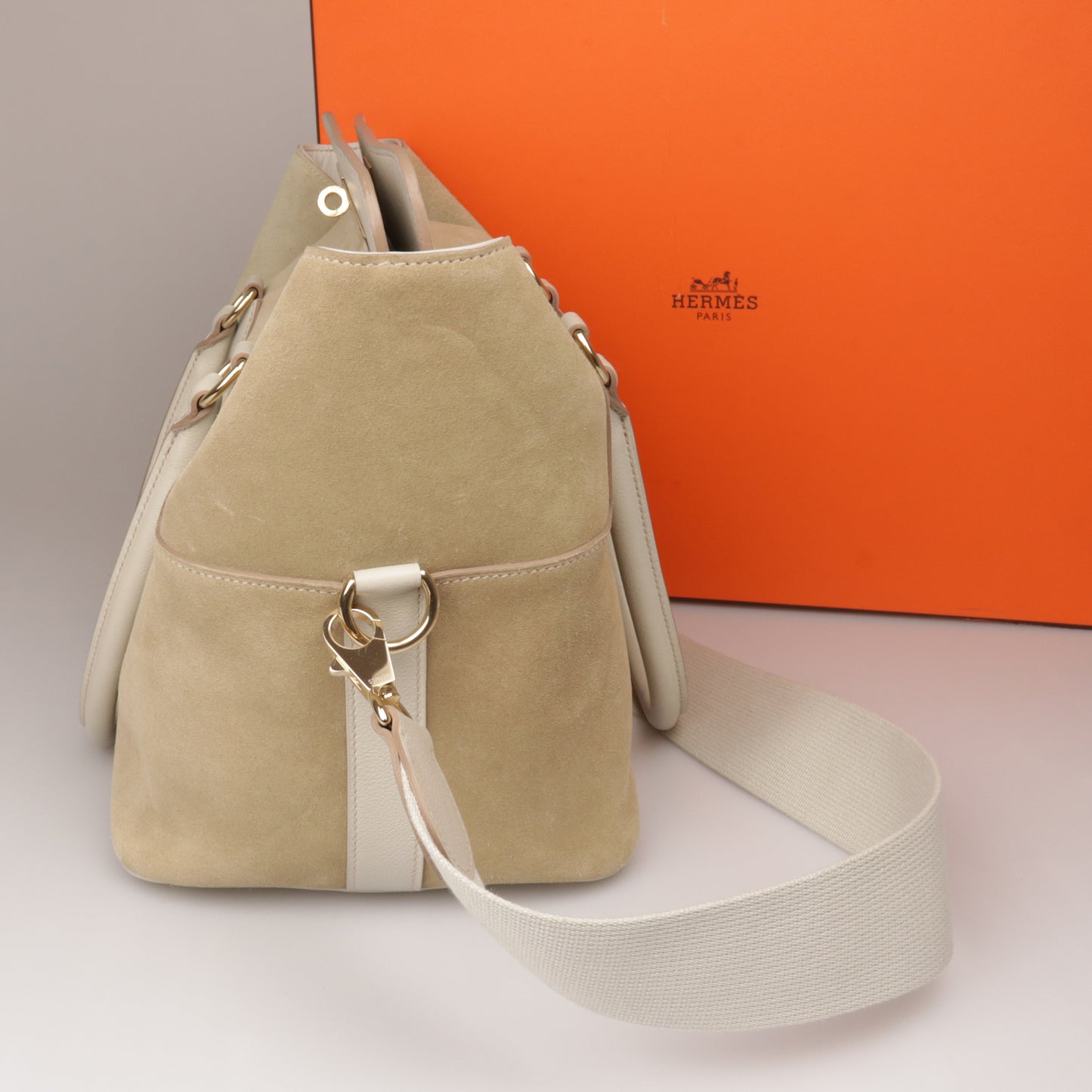 HERMÈS Toolbox 26 - Wildleder - Creme - Top