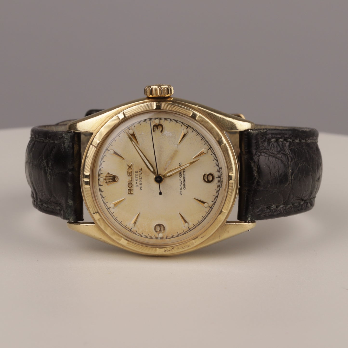 Rolex Oyster "Bubbleback" | Ref. 6085 | 33,5 mm | 10 Karat Gelbgold | ca. 1952 |
