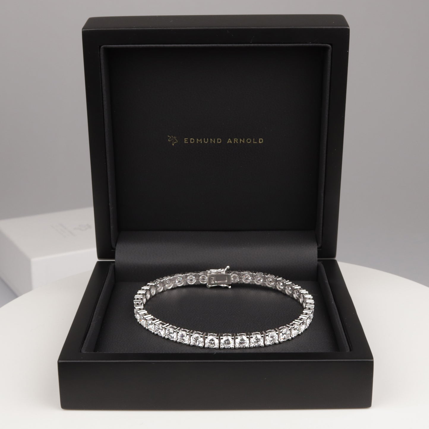 750/- Weissgold | Lab-grown Brillant | Tennis-Armband | 12,27 ct