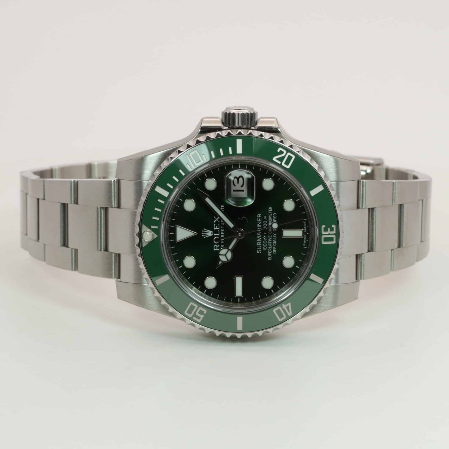 Rolex | Submariner | Date | "HULK" | Box und Papiere | ungetragen und verklebt