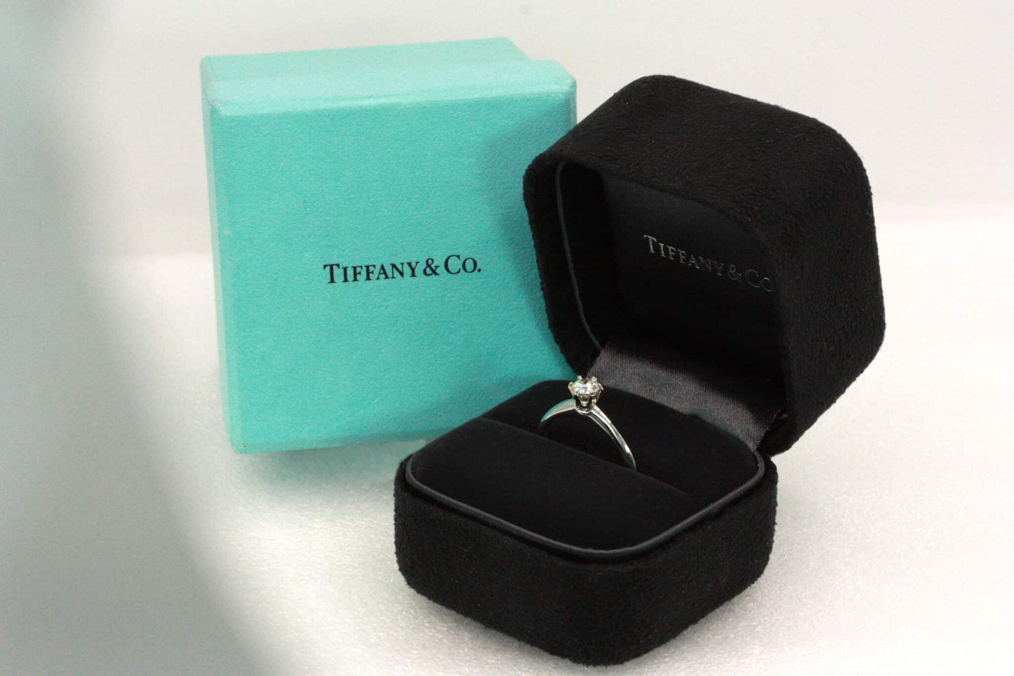 Original TIFFANY & Co. "Setting" Verlobung-Solitär-Krappen-Brillant-Ring 950er Platin