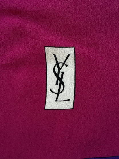 Yves Saint Laurent Seidentuch 82 cm  x 82 cm
