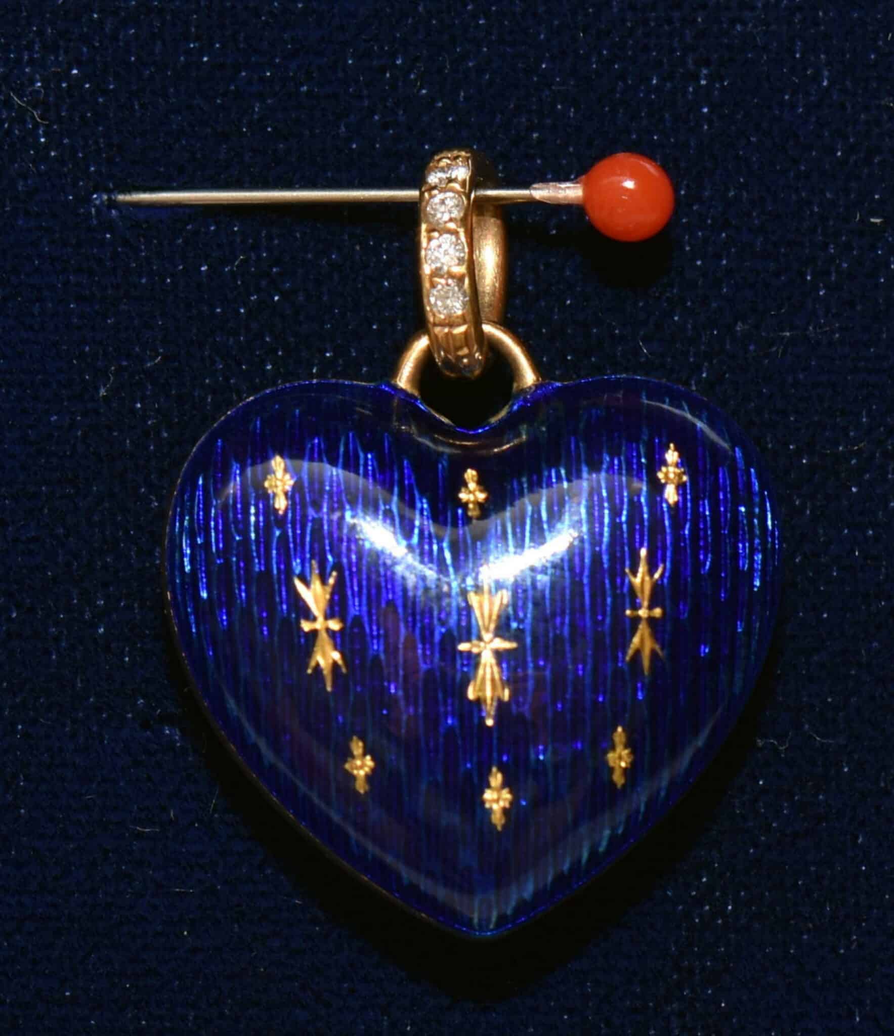 eleganter Faberge Brillant Herz Edmund blau Gold Arnold Anhänger GmbH Ketten Emaille Juwelier neu –